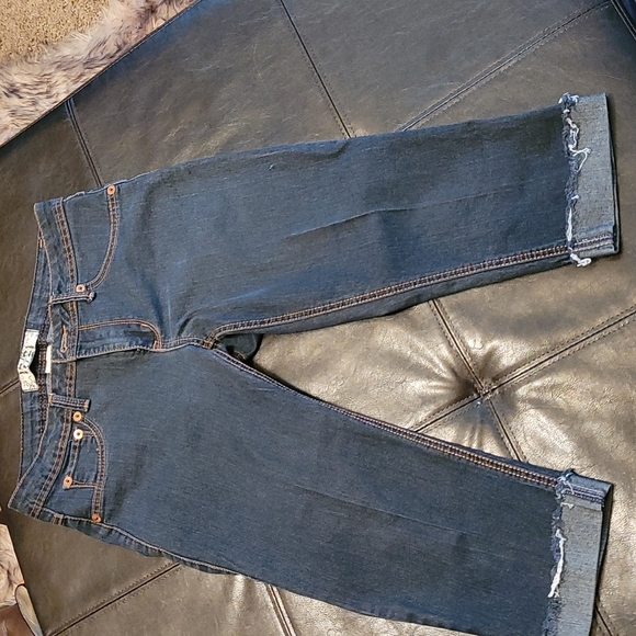 Skinny Knicker jeans! - Picture 1 of 5